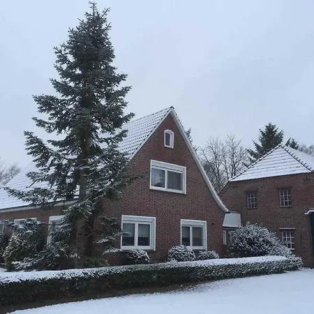 Kastanienhof, 35165 Hesel
